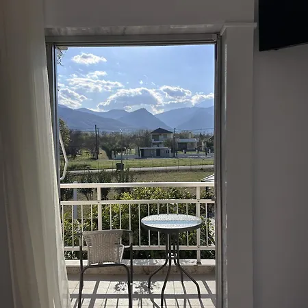 Aparthotel Livithra Paralia Skotinis