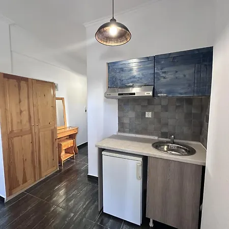 Livithra Aparthotel Paralia Skotinis