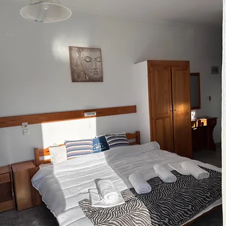 Aparthotel Livithra 2*