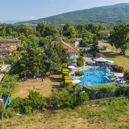 Апарт-отель Livithra