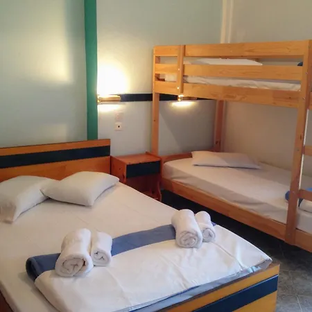 Livithra Aparthotel 2*