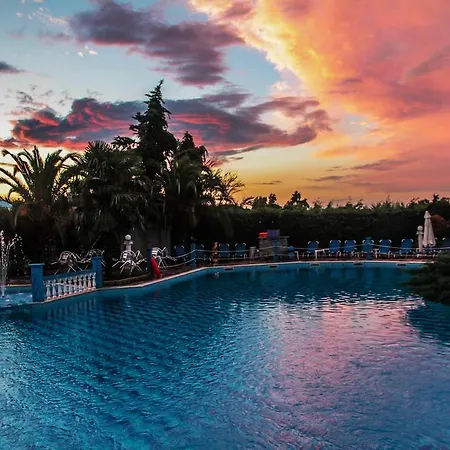 Livithra Aparthotel Paralia Skotinis