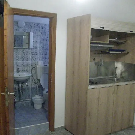 Апарт-отель Livithra 3*